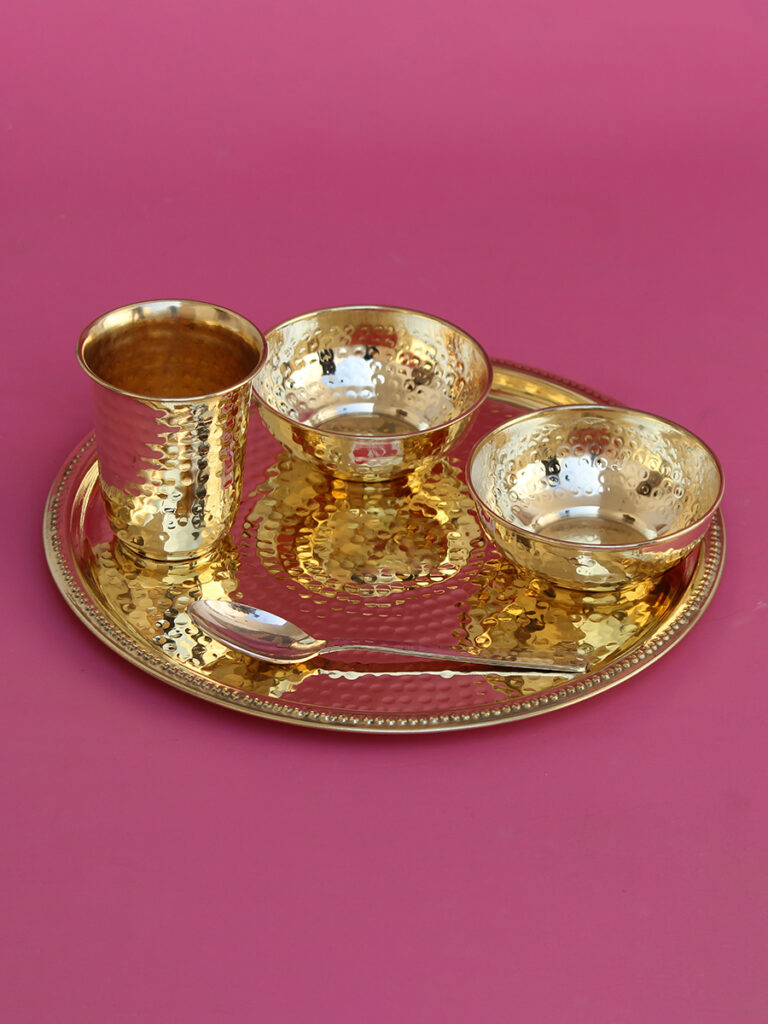 serving plate with bowl